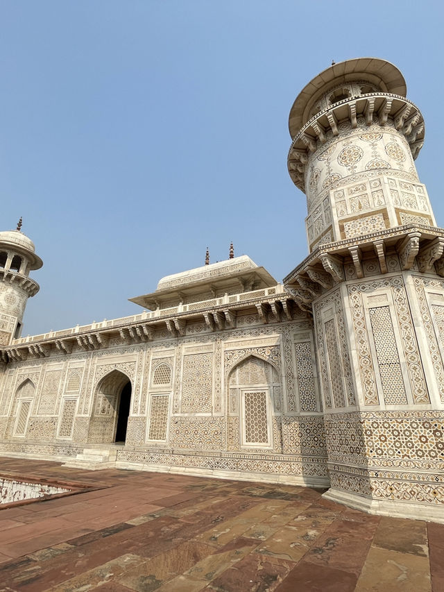 Taj Mahal อนุสรณ์แห่งความรัก
