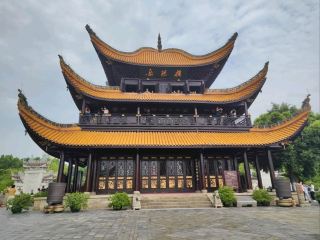 洞庭湖畔的岳陽樓