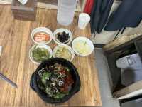 首爾塔風景愛情鎖和美食