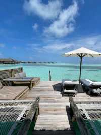 🌺 Gili Lankanfushi Maldives – A Whisper of Heaven Over Water 🌊✨