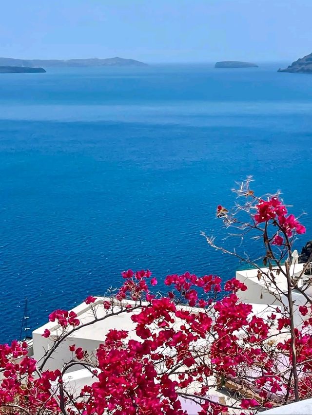💙 Europe 🌍 Santorini on a Shoestring: Greek Island Magic Without the Splurge 🇬🇷✨