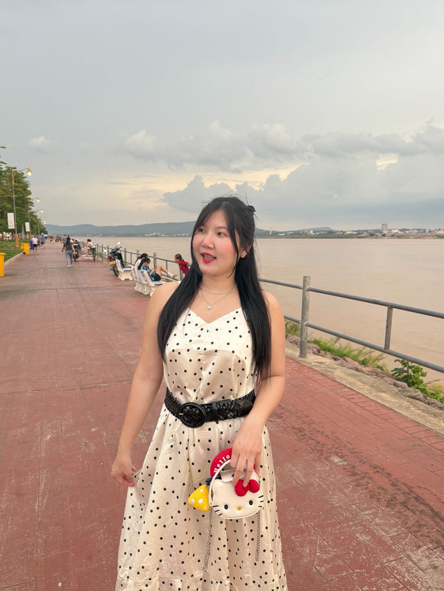 เที่ยวลาวสะหวันนะเขตแบบชิวๆ