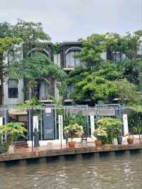 “Riverside Heritage Boutique: Culture, Comfort & Charm”