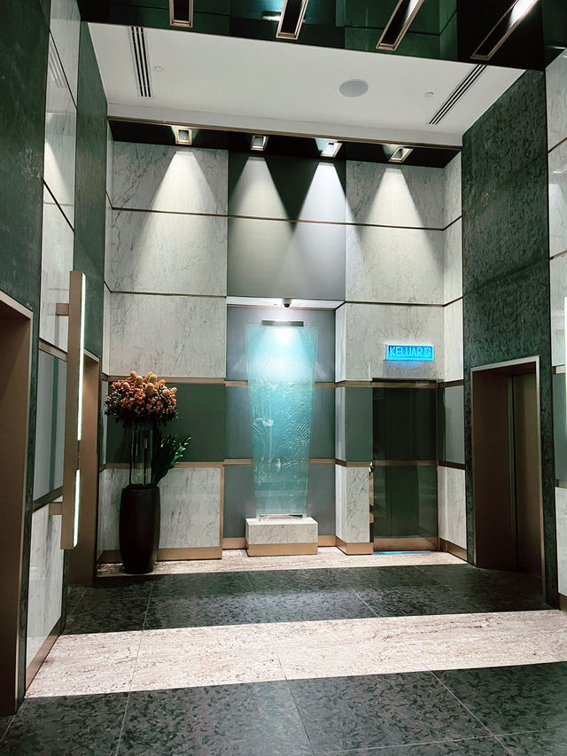 Experience the Perfect Summer Getaway at Hilton Kuala Lumpur – Malaysia’s Best Leisure Hotel 