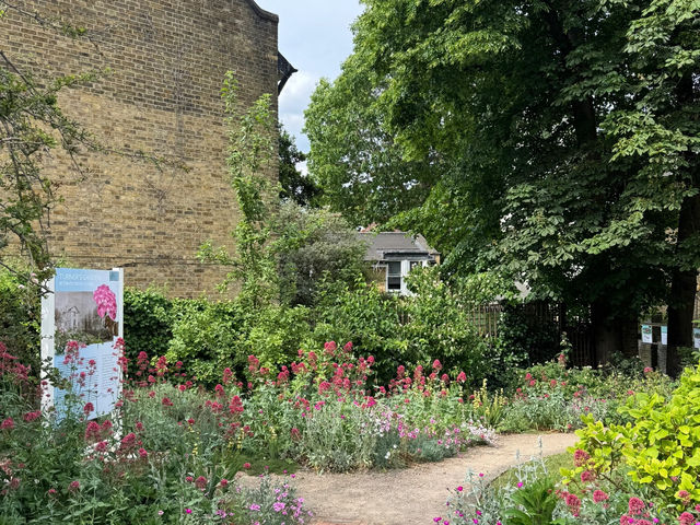 J.M.W. Turner's House: A Glimpse into the Artist's Private World in London 🎨🏡