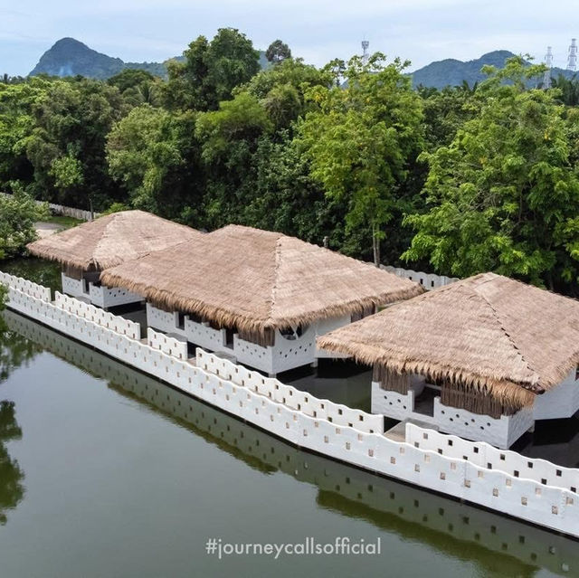 ห้องพักกลางน้ำ เมืองนครศรีฯ
