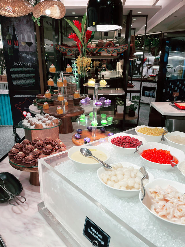 The Orchard Café Singapore: Must-Try Dinner Buffet with Seafood Delights