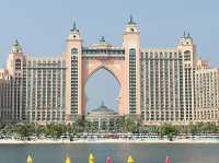 Living the Palm Life: Dubai’s Iconic Escape