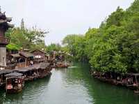 I came to this ancient town in Jiangnan, and I instantly fall in love with it