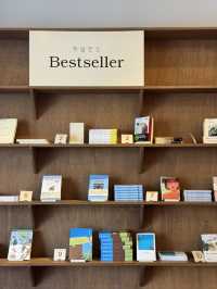 📚 앨리웨이 광교의 조용한 쉼터, 책발전소