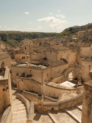 【Time Travel in the Cave City】An Extraordinary Journey in Matera