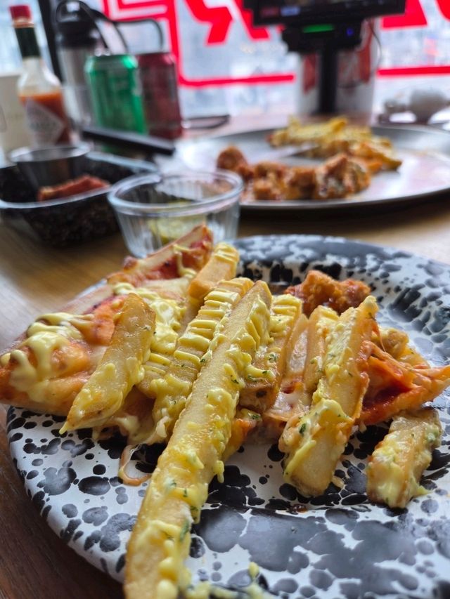 홍대 힙한 피자 맛집
