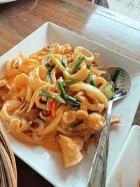 ข้าวใหม่ปลามัน ร้านอร่อยแห่งอัมพวา ราคาไม่แรง!!