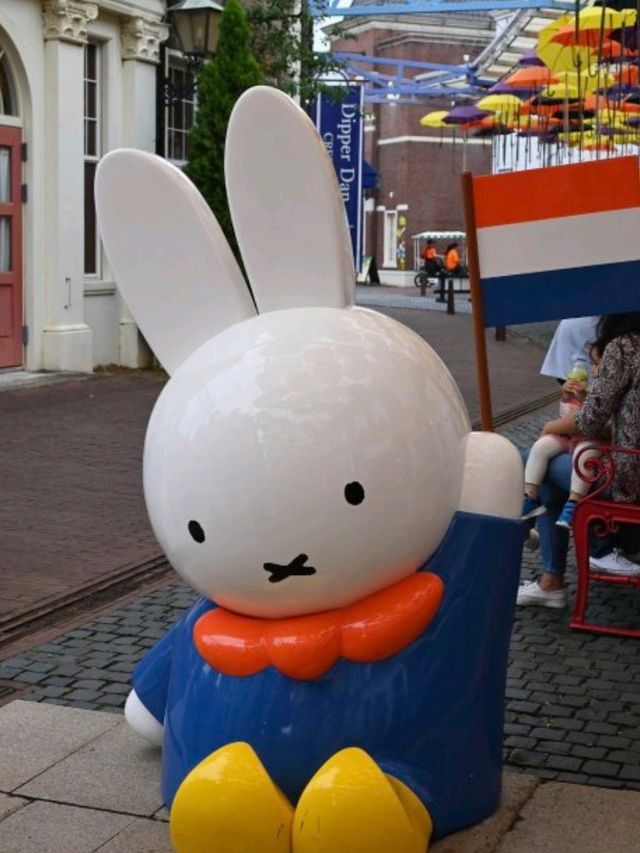 有miffy嘅豪斯登堡，💛🧡立即年輕10 歲，可愛到笑！！！