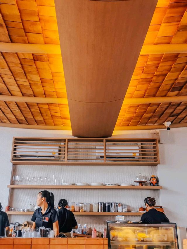 Palyn Café – แสมสาร 