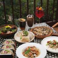 🌿 Bay View Cafe Sametnangshe boutique