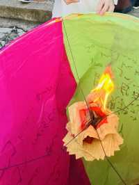 🎇 Shifen Sky Lanterns — Light Up Your Wish in the Taiwan Sky ✨🏮