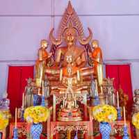 ไหว้พระ วัดลครทำ เขตบางกอกน้อย