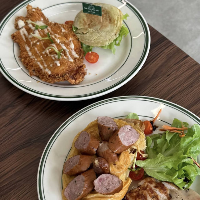 The Breakfast n Eatery 