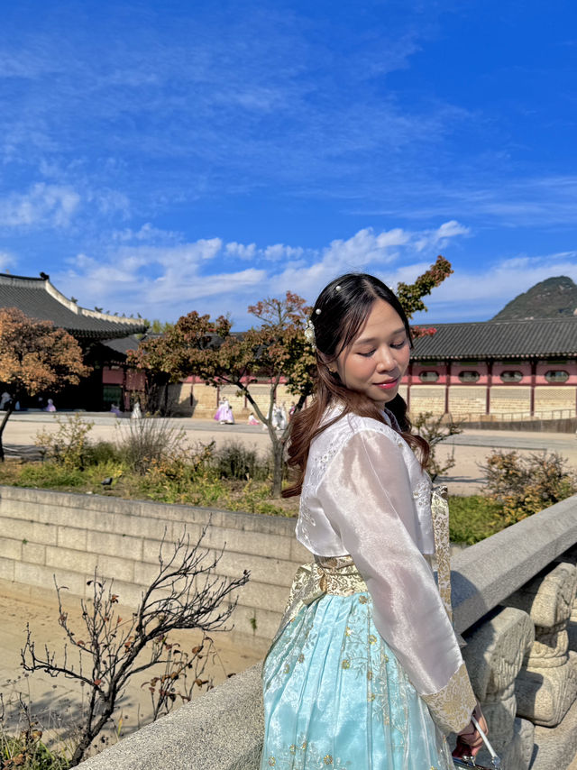 👑 พระราชวังคย็องบกกุง (Gyeongbokgung Palace) – มน