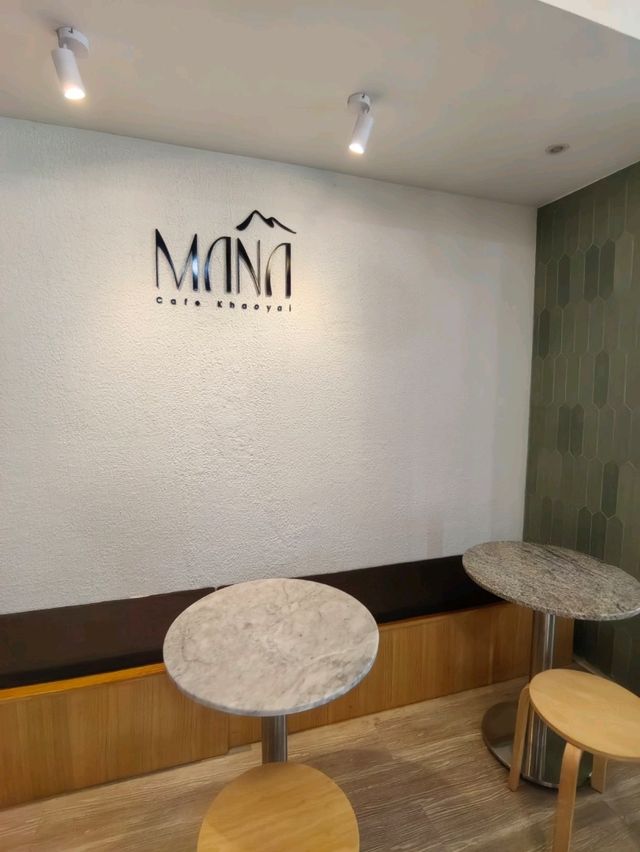 🌟 **รีวิว Mana Cafe Khaoyai ปากช่อง