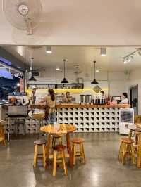 🍞🥛เจริญกรุง โทสต์-นมสด สาขาสุรินทร์ – 