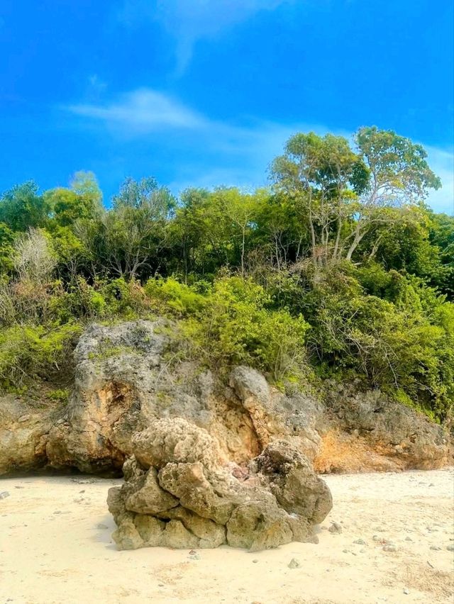 Ave Maria Islet: A Tiny Gem in Guimaras