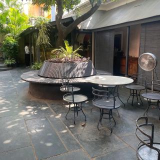 Sedikit berbeda dari pengalaman Hard Rock Cafe lainnya