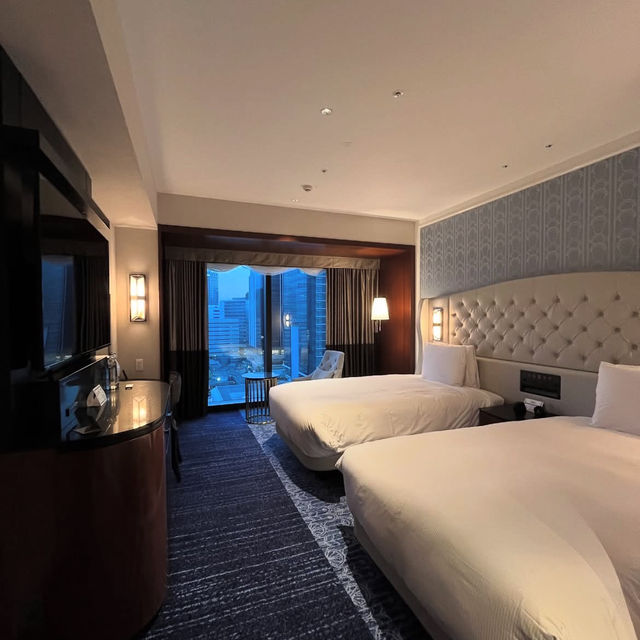🌆 Hilton Yokohama – Modern Luxury by the Bay 🌊✨ 🌆 Hilton Yokohama – Modern Luxury by the Bay 🌊✨