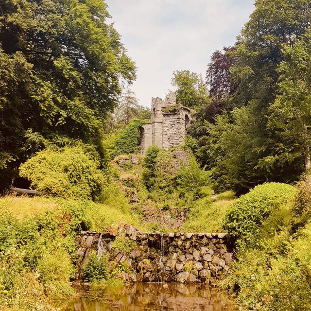 A Solo Hike Through Hydraulic History: Bergpark Wilhelmshöhe 🌳 