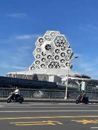 台湾高雄、五感を使って異次元の世界へタイムトリップ