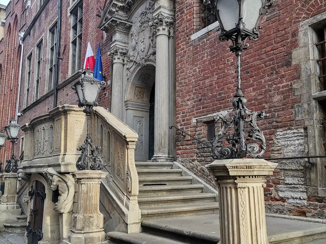 【グダンスクの心を歩く】ドゥーガ通り🌈🏘️ 【グダンスクの心を歩く】ドゥーガ通り🌈🏘️