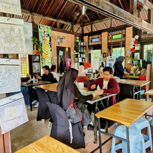 Cowks Batik Workshop