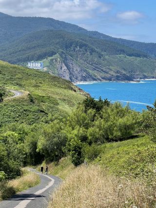 Revolving Around the Beauty of Nature: Eyes – Spain 