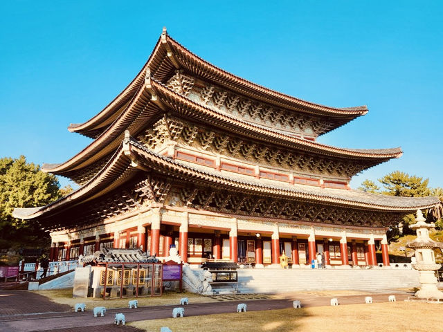 Serenity and Architectural Splendor
