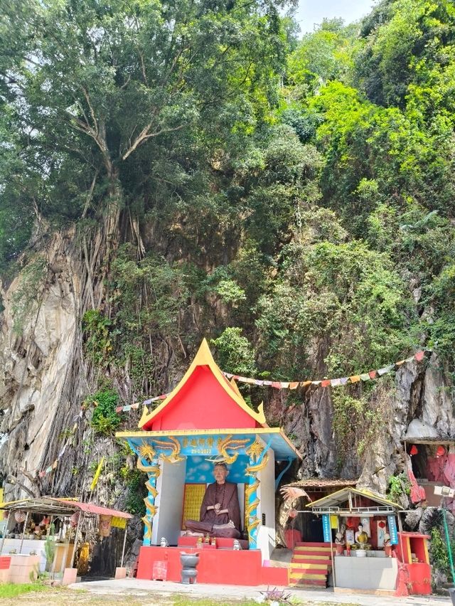 Discover Dragon 🐉 Temple Day Vibes☀️ Discover Dragon 🐉 Temple Day Vibes☀️