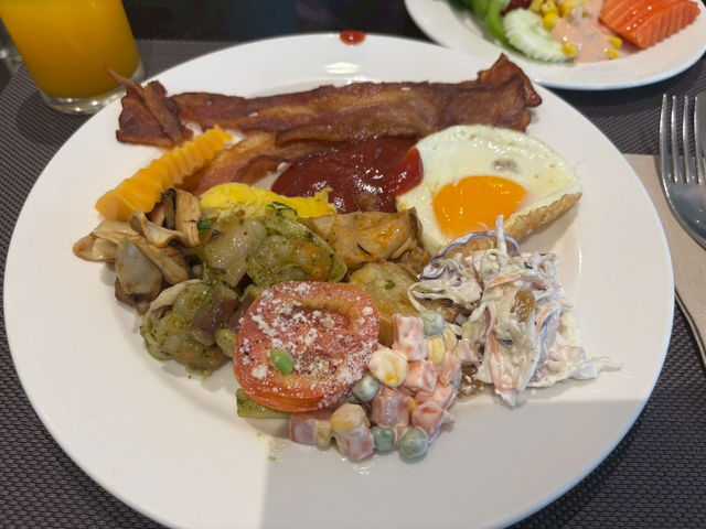 Breakfast at Ana Anan Pattaya 🍳🥐  Breakfast at Ana Anan Pattaya 🍳🥐