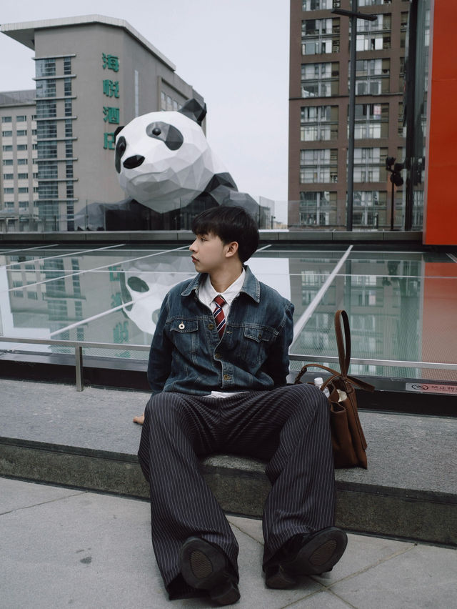 🐼 Chengdu IFS มุมแพนด้าปีนตึกสุดฮอตของเฉิงตู!