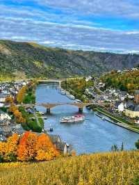 🏰 Cochem Castle – The Fairytale Crown of the Moselle Valley