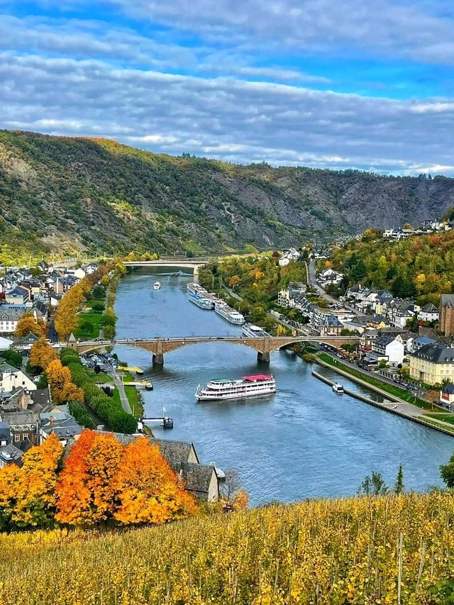 🏰 Cochem Castle – The Fairytale Crown of the Moselle Valley