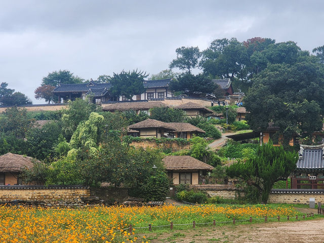 Step Back in Time at Gyeongju’s Yangdong Folk Village 🇰🇷🏯