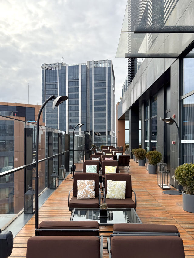Afternoon Tea สุดหรู ที่ Bvlgari Hotels Shanghai 
