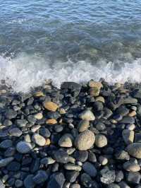 파도와 돌멩이 속 힐링, 거제 몽돌해변