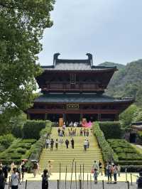 Xian, with its breathtaking beauty and serene surroundings, truly touches everyone’s hearts