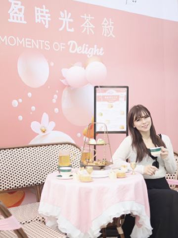 Macau | New Central Hotel: Light and Elegant Afternoon Tea • Light and Refined French Art. Macau Flavors