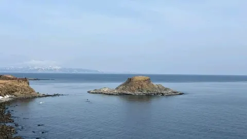 「利尻島：利尻山の静かなる美しさ」 — traveler post in 利尻