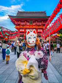 후시미 이나리 사원: 매혹적인 빨간 도리이 ⛩️ 