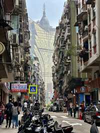 A stroll through the heart of Macau!
