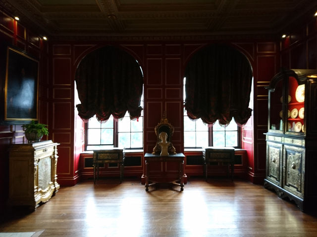 A Perfect Day Trip Warwick Castle & River Adventure