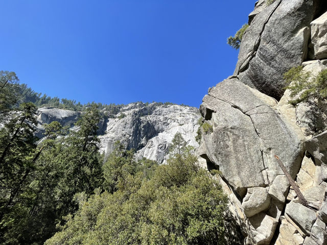 🥾 Top Hiking Trails in Yosemite National Park 🌄